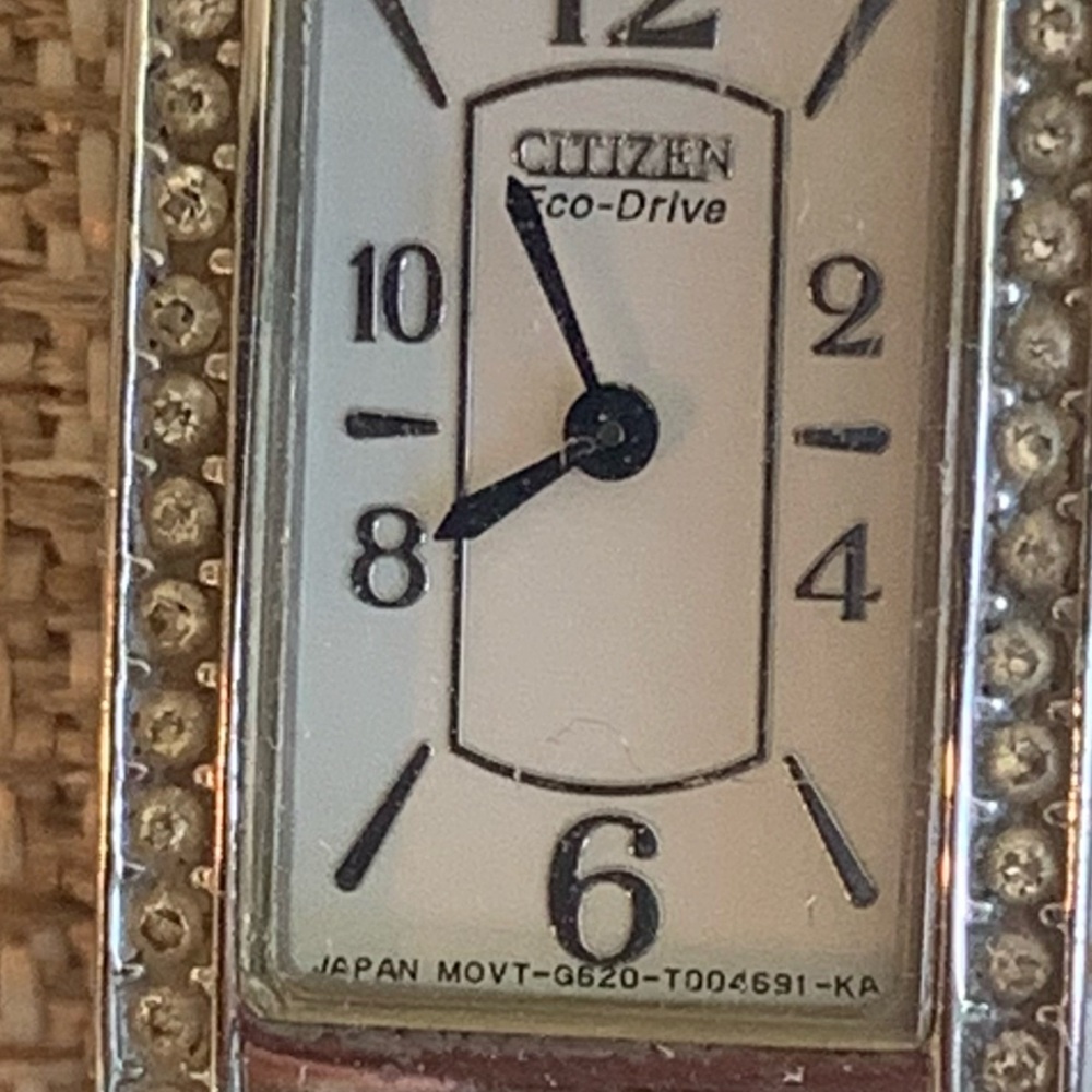 Special 
Ladies Citizen Eco Drive. Diamond/Crystals - Picture 4 of 10